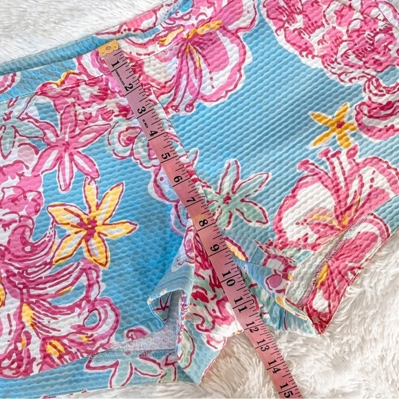 Lily Pulitzer | Adie Short, Floral Tropical Print, 100% cotton, size 10 - Picture 4 of 9